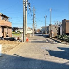 南前面道路から外観を見るとこんな感じ