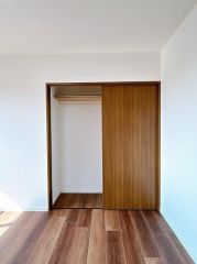 このお部屋の収納はこんな感じです。