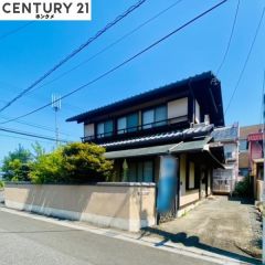 現在リフォーム中ですが内覧はできます。