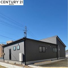 コチラは別アングルから見た外観写真です。