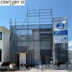 コチラは別アングルから見た外観写真です。