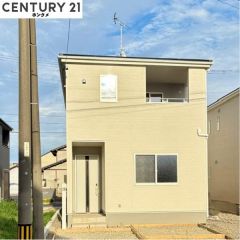 コチラは別アングルから見た外観写真です。