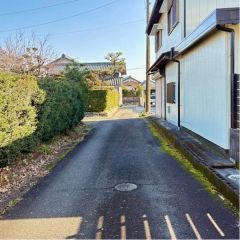 上水道75ｍｍ。北道路に埋設管は無し。