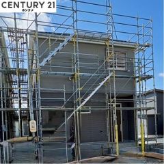 コチラは別アングルから見た外観写真です。