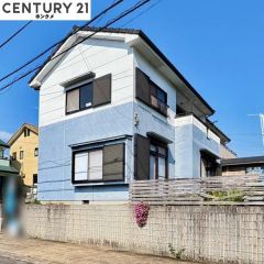 コチラは別アングルから見た外観写真です。