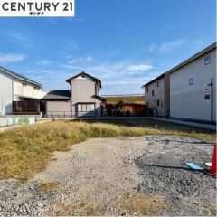 現在更地の段階で完成は2月の予定です。