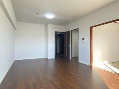 コチラは別アングルからの写真になります。