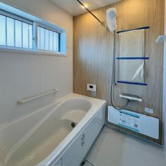 浴室暖房・乾燥・24時間換気機能付です。