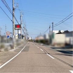 北前面道路は約11ｍありとても広いです。