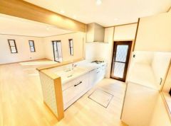 食洗器も付いたシステムキッチンです。