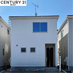 コチラは別アングルから見た外観写真です。