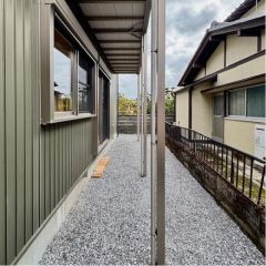 コチラは陽当たり良好な南にあるお庭です。