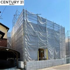 コチラは別アングルから見た外観写真です。